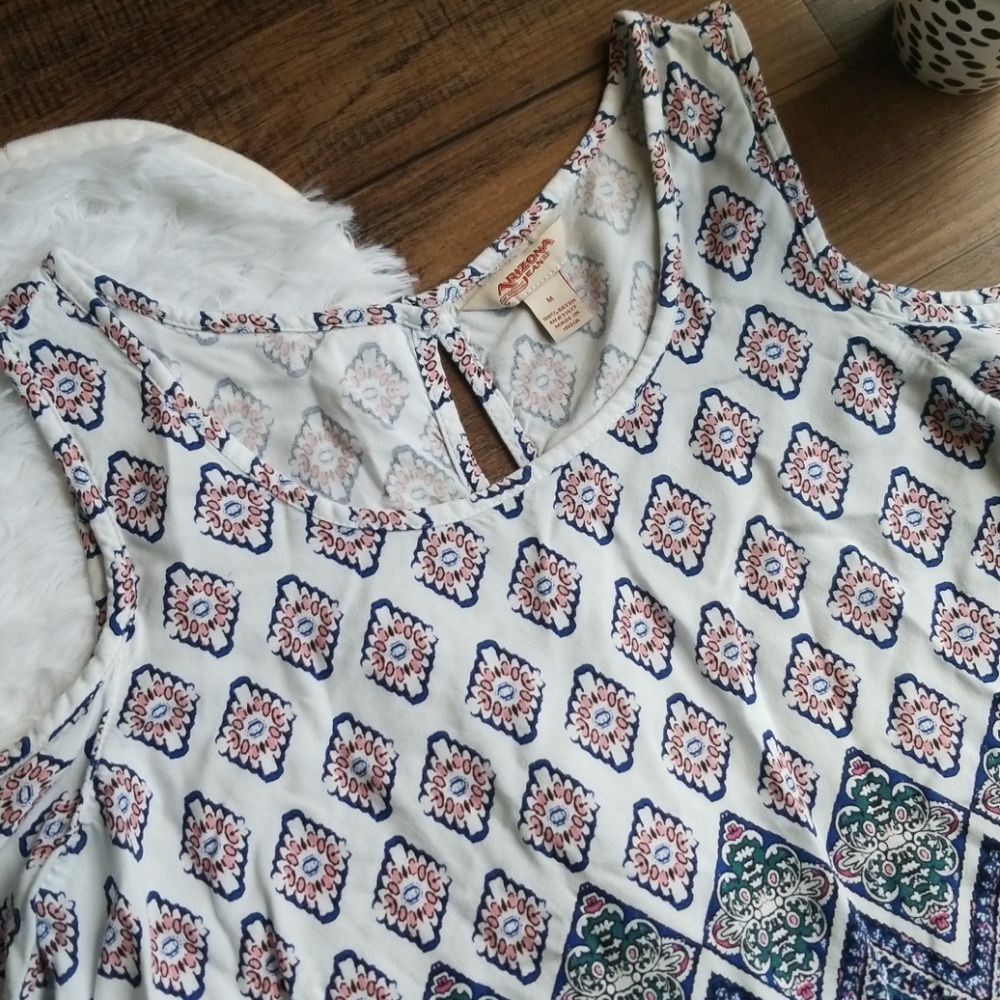 Arizona Hippie Boho Bell Sleeve Crop Top Medium - Picture 2 of 6